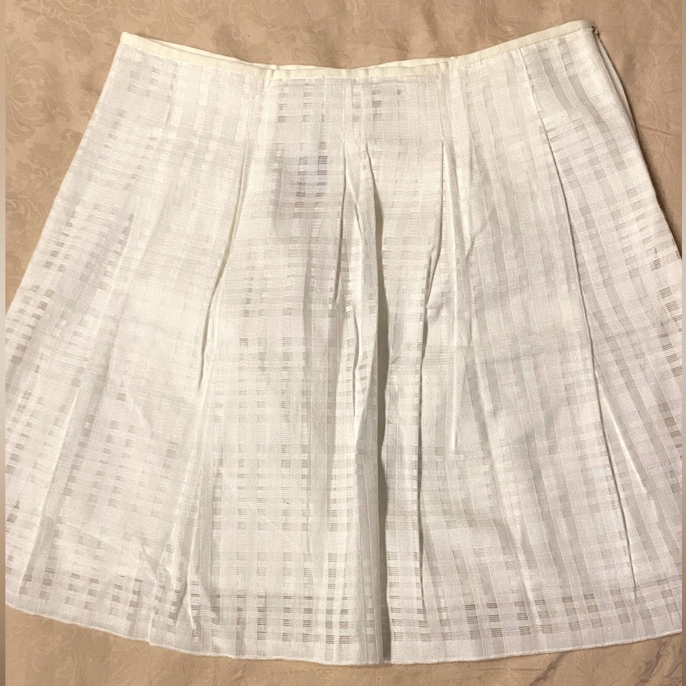 Vince white mini skirt